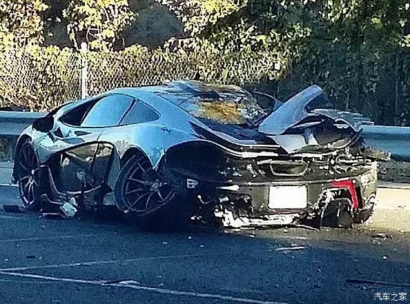 【图】成龙迪拜拍戏,皇子借车70辆,公主借狮子