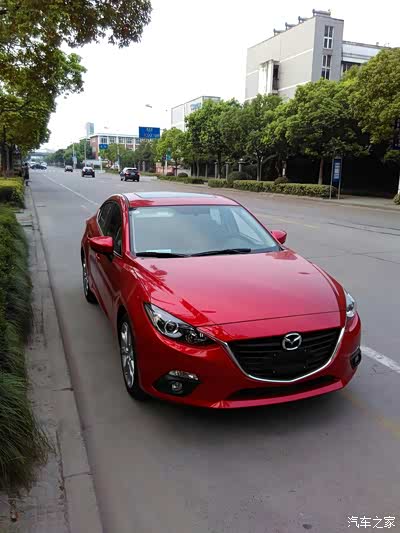 轰油门加速时中控呲呲呲呲(吱)…震动异响_马