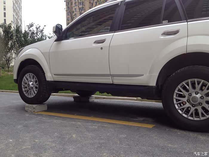 【图】自己动手换机油,后备箱难关你们有嘛_哈