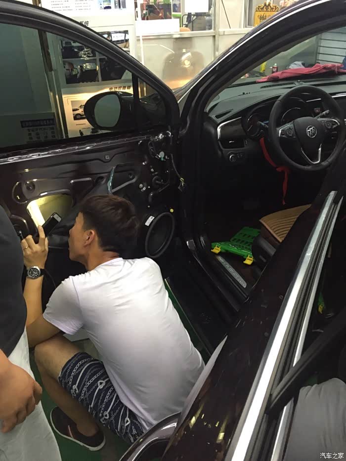 【图】500公里小结,隐形车衣施工中…