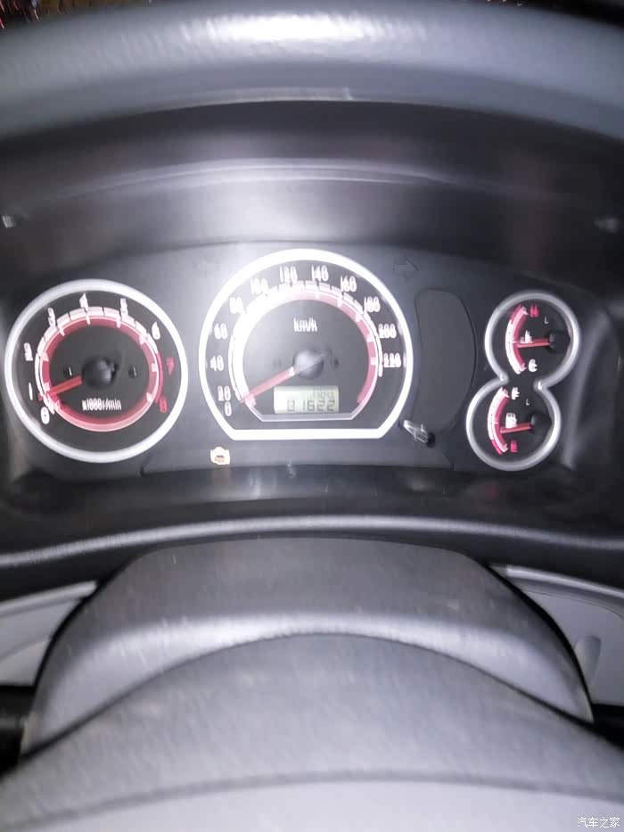 【图】行驶中机油灯忽然亮了_V3菱悦论坛