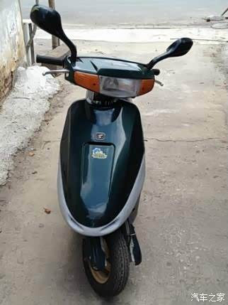 【图】刚刚提到的雅马哈尚领电喷紫