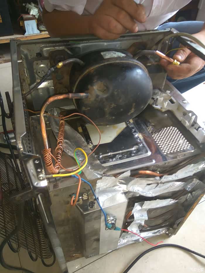 床车自制小冰箱,压缩机68W