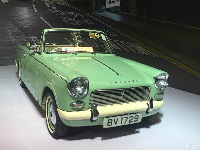 啥叫情怀车 500_wKgH11nwsBOAIKC-AAPaNnaCw2k757.jpg