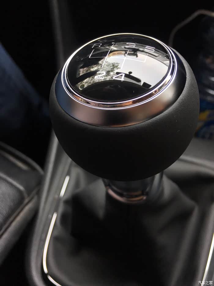 【图】新桑塔纳更换奥迪A3手球,换挡行程变长