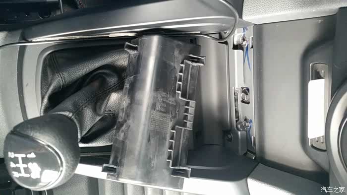 【图】自己动手解决翼搏手动挡难挂档的方法