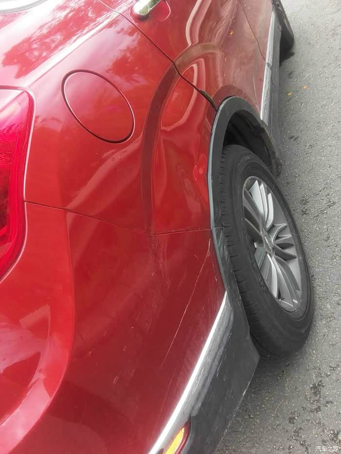 【图】【行车记录视频】追尾事故中瑞虎5 ES