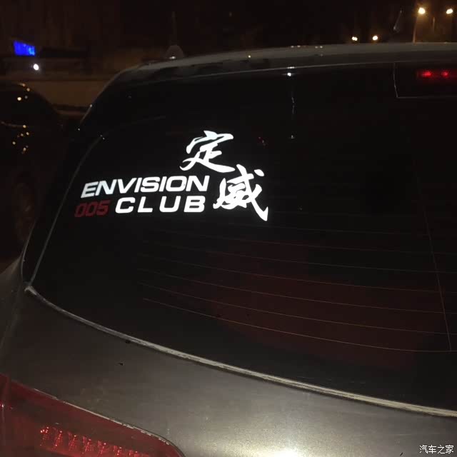 500_wKgH51eodECAenN-AAEQRiP3mMA849.jpg