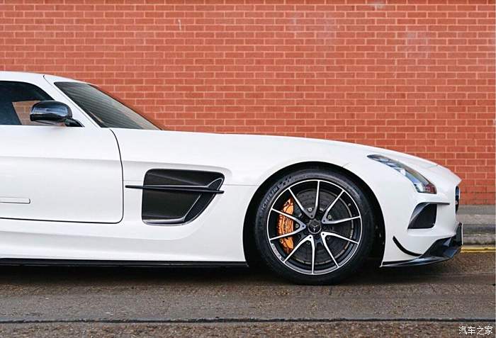 【图】benz amg sls,鸥翼门太经典了_奔驰amg论坛_汽车之家论坛