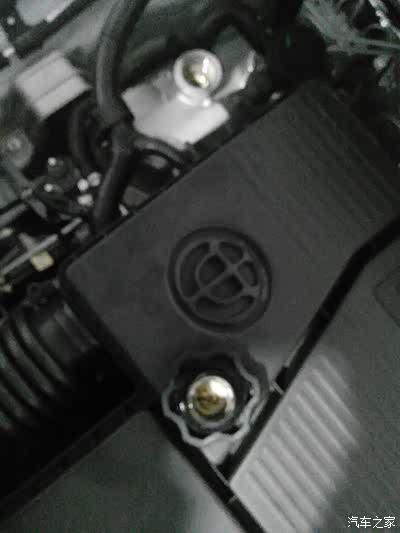 中华v3手动智能 七百多公里用不用换机油啊_中