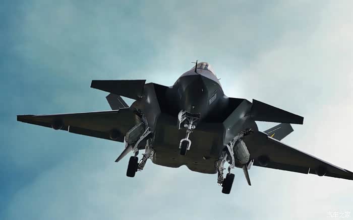 完胜有人就来技术分析是造假,还记得J20造价谣