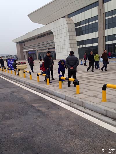 简阳南站逛一逛_四川