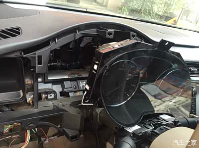 全国首例天籁原厂仪表显示胎压监测系统安装折