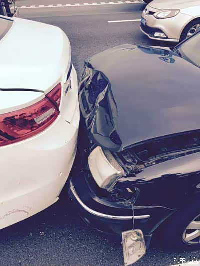 完胜有人就来技术分析是造假,还记得J20造价谣