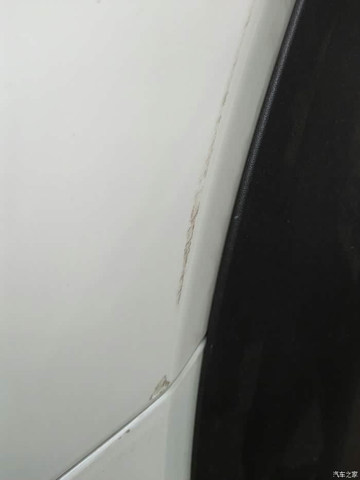 【图】首次刮蹭心疼还没上牌照补漆大概多少钱