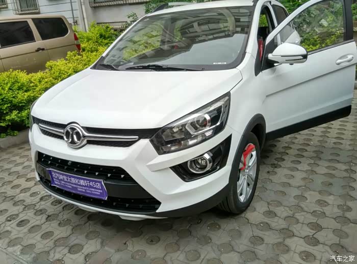 绅宝X25全车影像安装-1