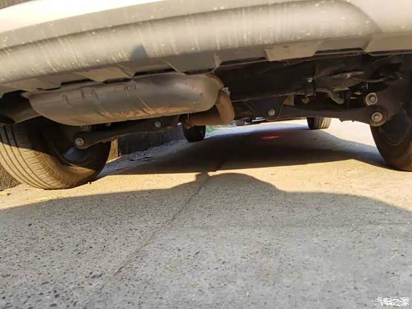 【图】2017款560下个月见(街拍)_宝骏560论坛