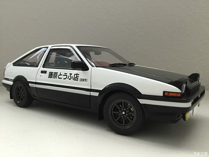 秋名山车神 toyota ae86 trueno gt apex