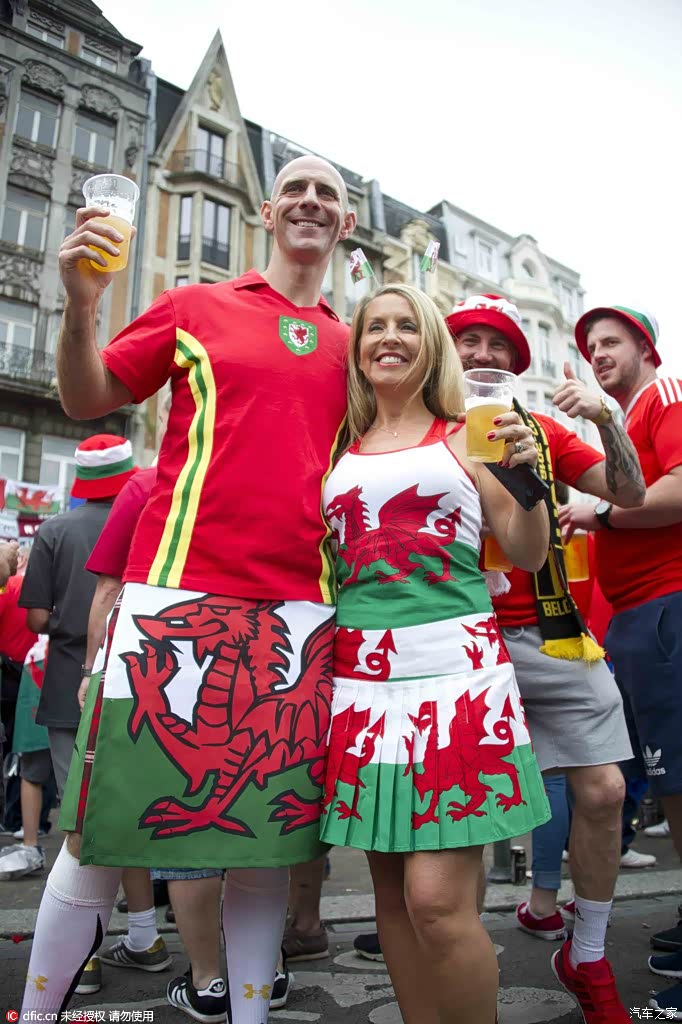【图】7月2日欧洲杯美女球迷_足球论坛_汽车