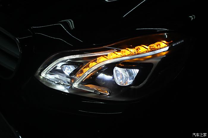 【图】江西奔驰E200升级原厂LED大灯电脑编