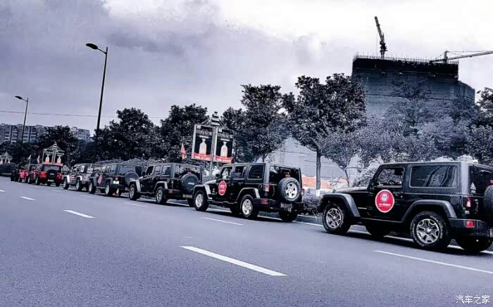 【图】南京牧马人结婚个性婚车