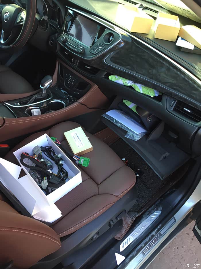 【图】16款豪华加装导航模块+无线同屏器