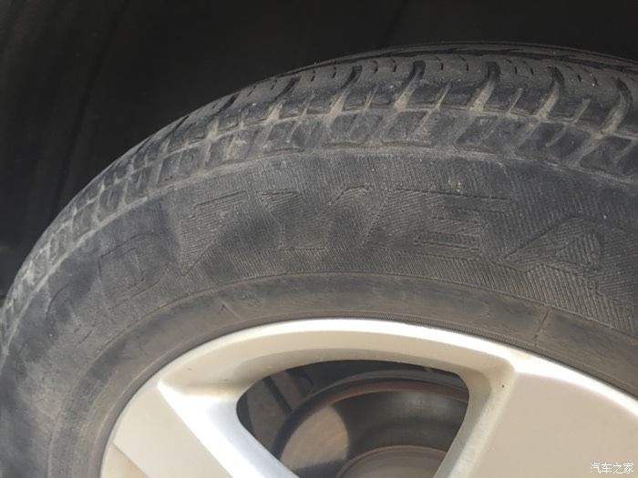 【图】09年的车 轮胎大概多久换一次 .?