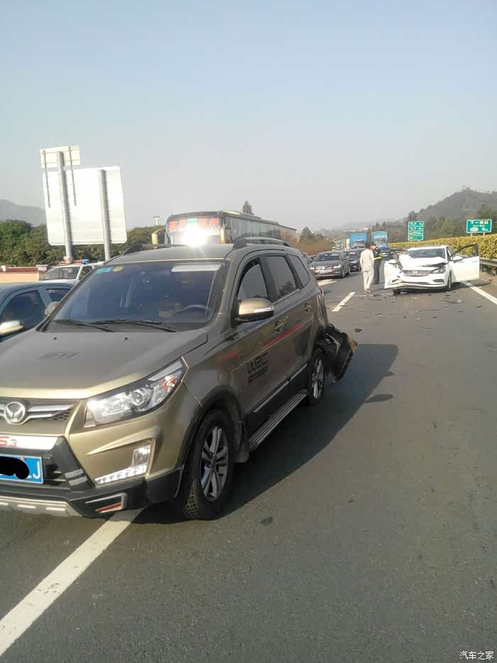 【图】 小3被严重追尾,怎么要求对方陪贬值费