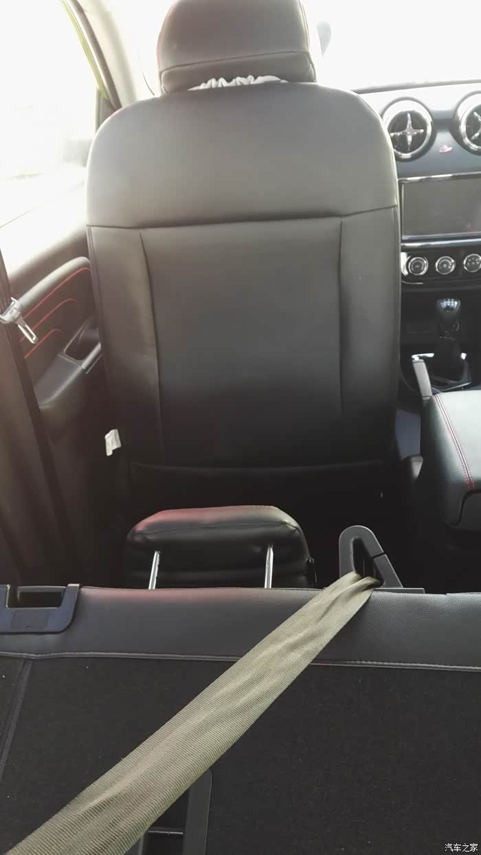 【图】东南DX3后排座椅能改进一下吗?_东南
