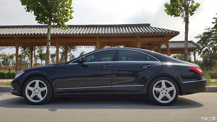 cls300换cls350amg轮毂西装配跑鞋淡定优雅气宇不凡