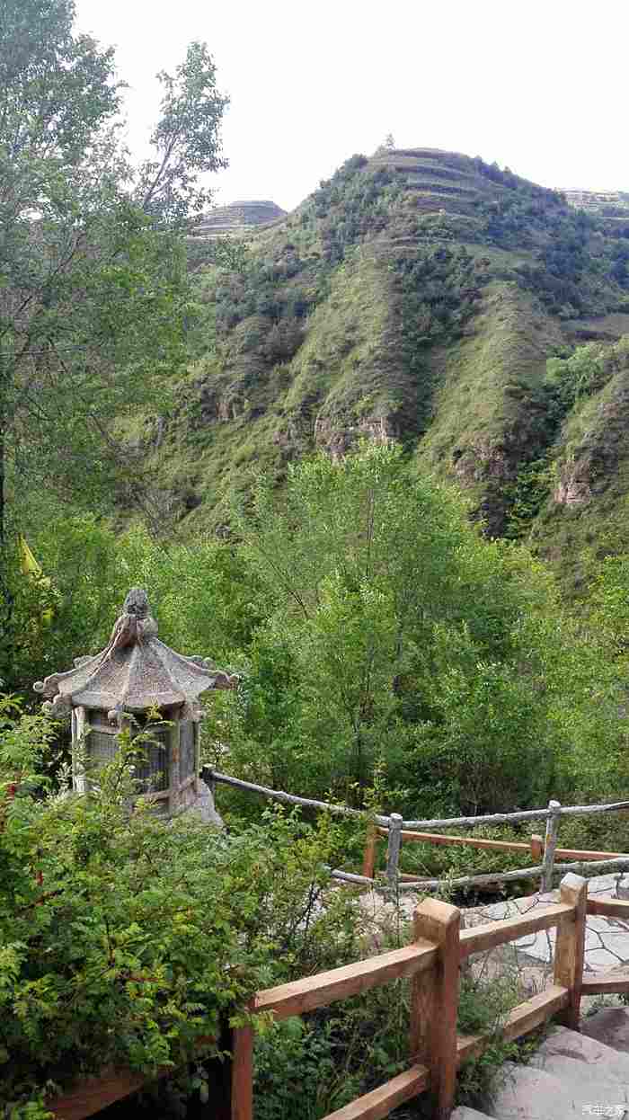 傍晚小游礼县翠峰寺