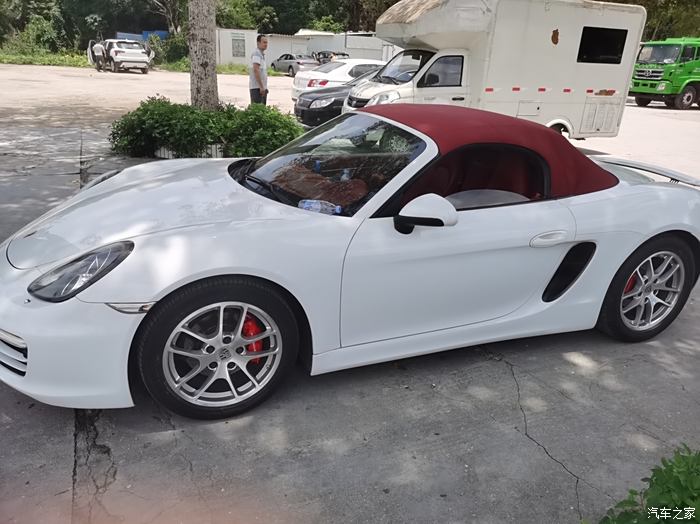 出一台14保时捷boxster