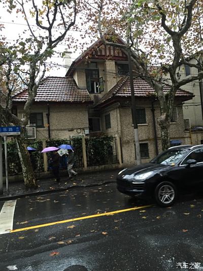 这种房子我等屌丝要几百年才能买得起_上海