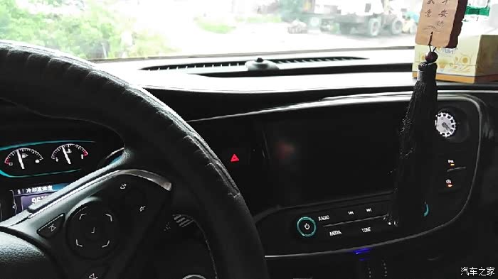 【图】导航屏幕突然都不亮了,通电也没反应