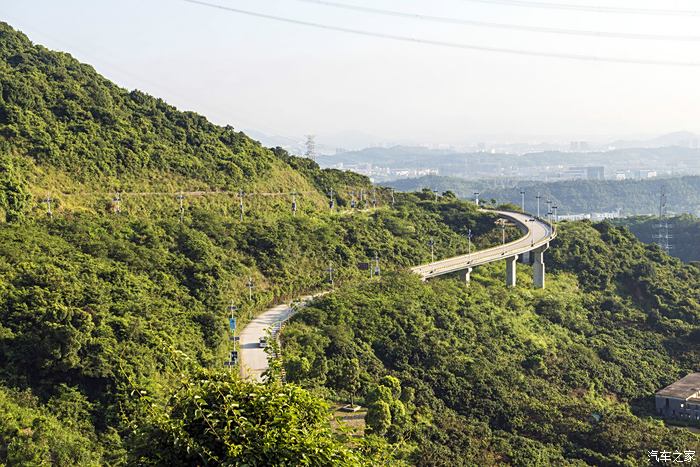 深圳"秋名山"上的glc美图 夜景(多图慎入)