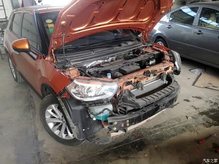 【图】媳妇把车碰了 换保险杠_中华V3论坛