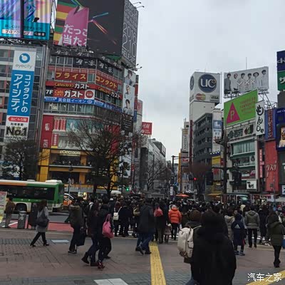 东京人口密度大但街道上车真心少啊,原因是