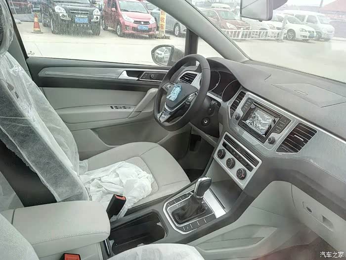 【图】内饰颜色_高尔夫·嘉旅论坛