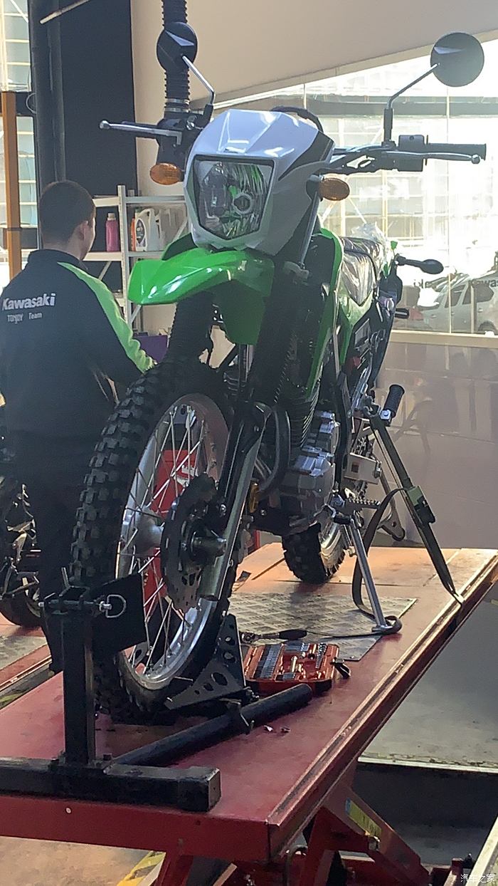 首提川崎klx230