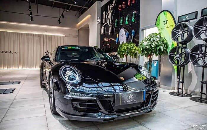 【图】好纠结,到是911GTS还是AMGGTS_奔驰