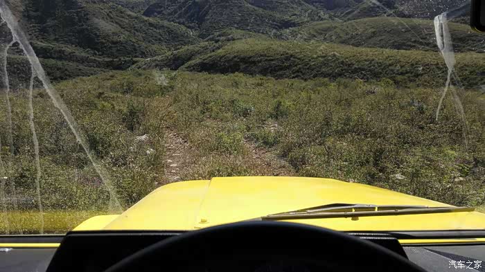 两眼无神到炯炯有神!暴改熏黑透镜大灯,恶魔眼