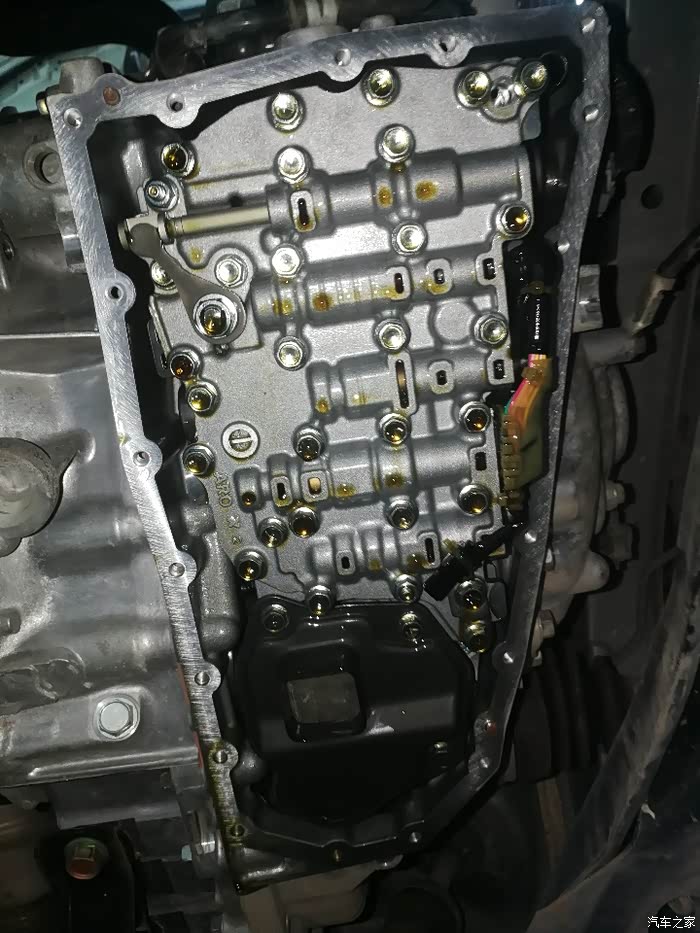 自动挡变速箱油多久换一次cvt 500_ChsEkF3ZQsWAUvIbAAQUhrz3Ecc498.jpg