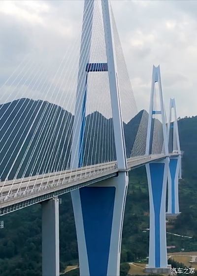 贵州省平塘特大桥