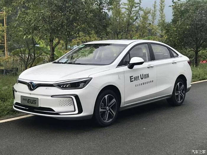 纠结北汽eu5和比亚迪全新秦ev