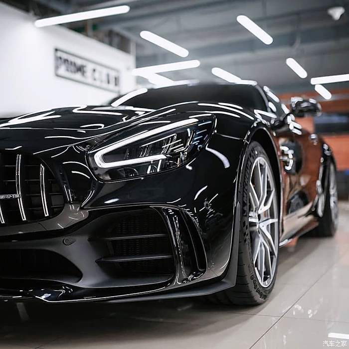 mercedes benz amg gt r,全黑车漆颜色