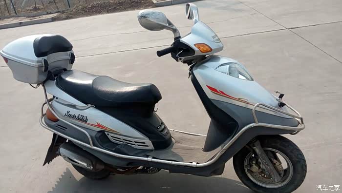 【图】请问下摩托车去加油为啥不让直接用油枪