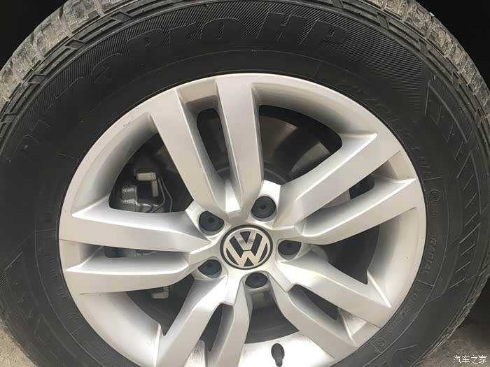 【图】途观原厂16寸轮毂韩泰轮胎,215\/65R16