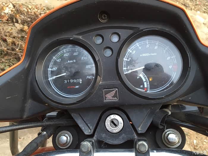 【图】我的锋朗125安静的飘过。羡慕大牌啊、