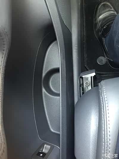 工作需要买了途安(小面包车),APP购车方便,哈