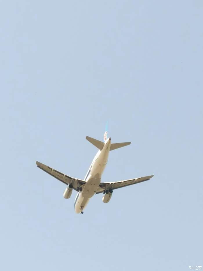 庆祝名侦探柯南剧场版唐红的恋歌正式在日本上